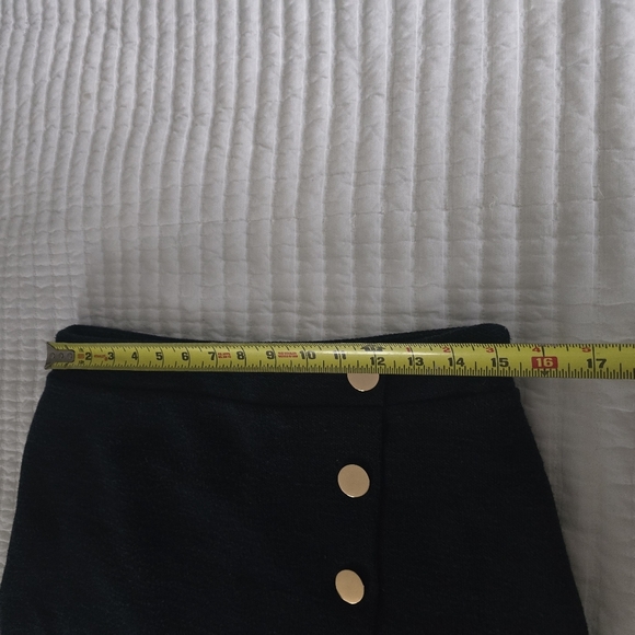 Elegant Dark Blue Skirt with Gold Accents - Picture 7 of 8